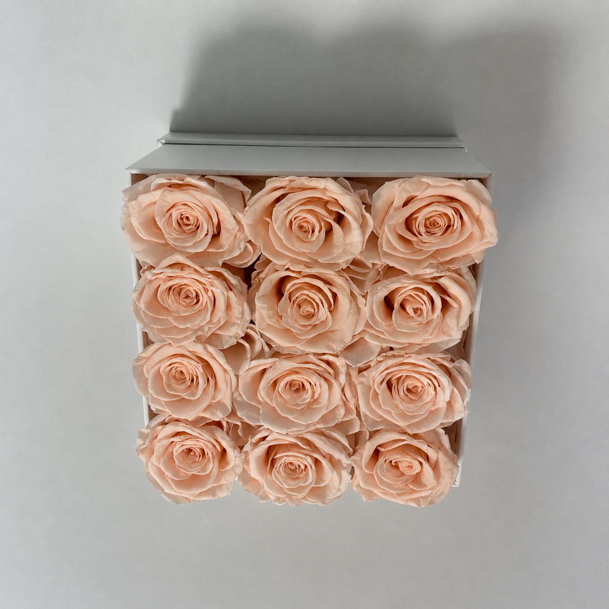 12 Roses - Square Box