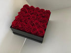 25 Roses - Square Box